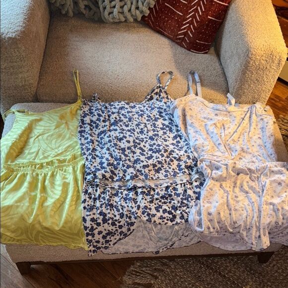Women's Floral and Solid Sleepwear Set bundle - Picture 1 of 16